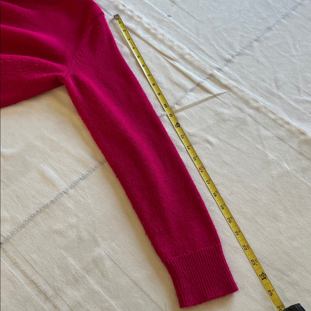 Banana Republic Fuchsia Women's Cardigan Bold Crew Neck Sweater size Small - Picture 6 of 9